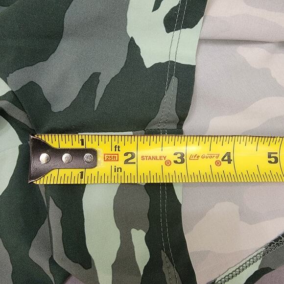 C9 Champion Athletic Shorts M Camo Stretch Sporty Core - Picture 6 of 7